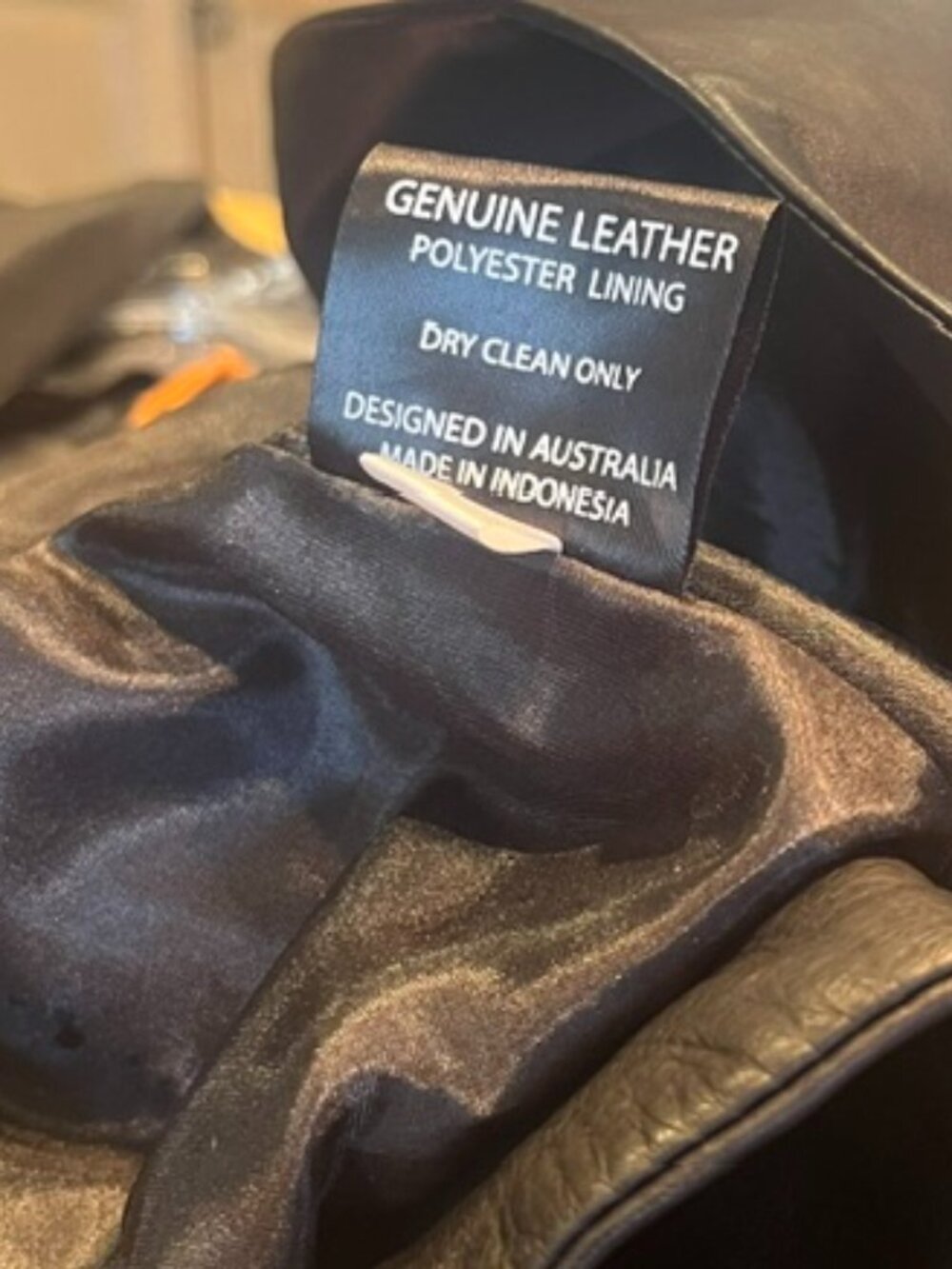 Luxurious Black Leather Cropped Jacket – new with tags - Picture 7 of 10